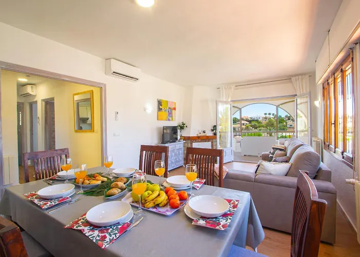 Cohete - Plusholidays Βίλα