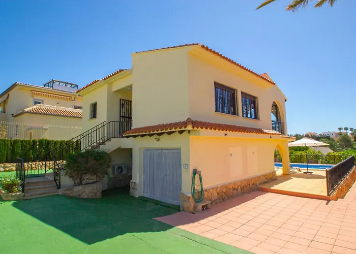 Cohete - Plusholidays Ifach