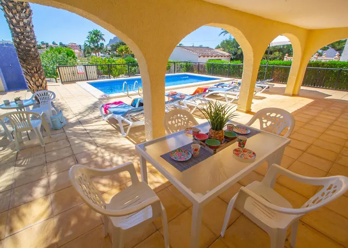 Cohete - Plusholidays * Ifach