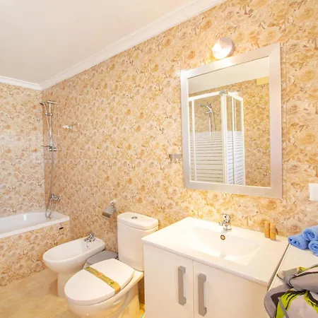 Cohete - Plusholidays