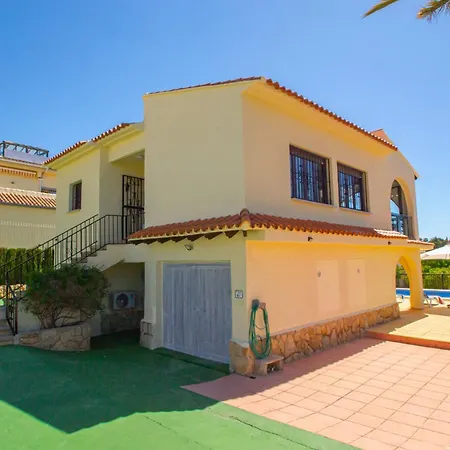 Cohete - Plusholidays Ifach